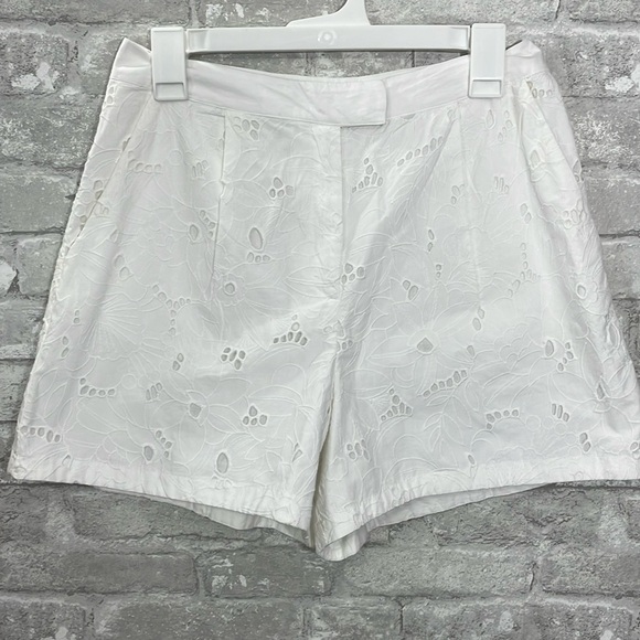 French Connection White Eyelet Shorts - Picture 1 of 7